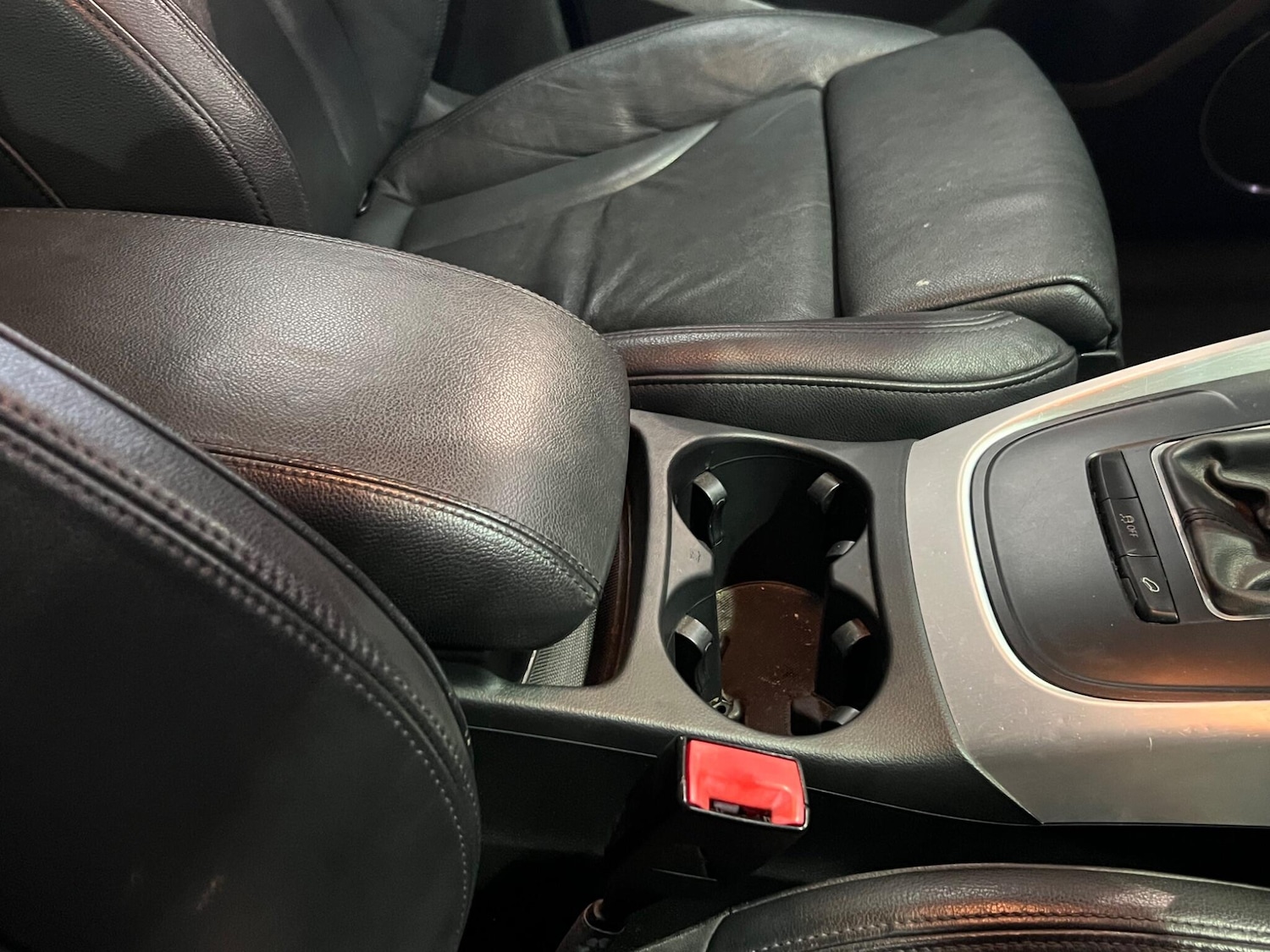 Used Audi Q5 2011 for sale - 76620529: Photo 14