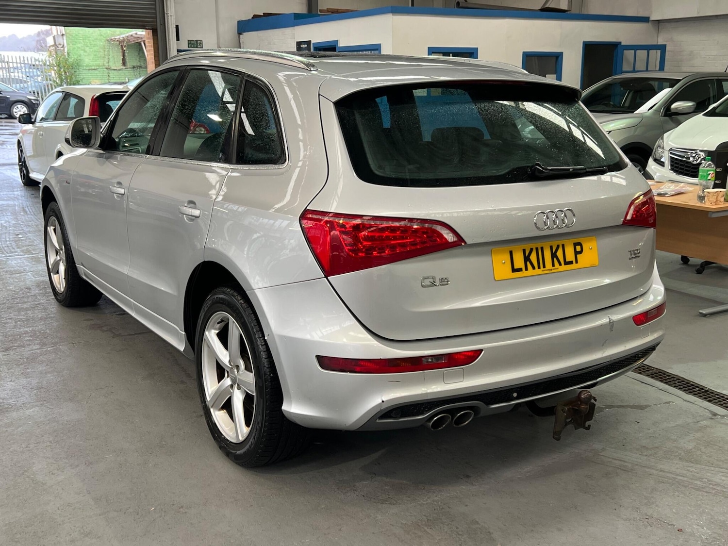 Used Audi Q5 2011 for sale - 76620529: Photo 4