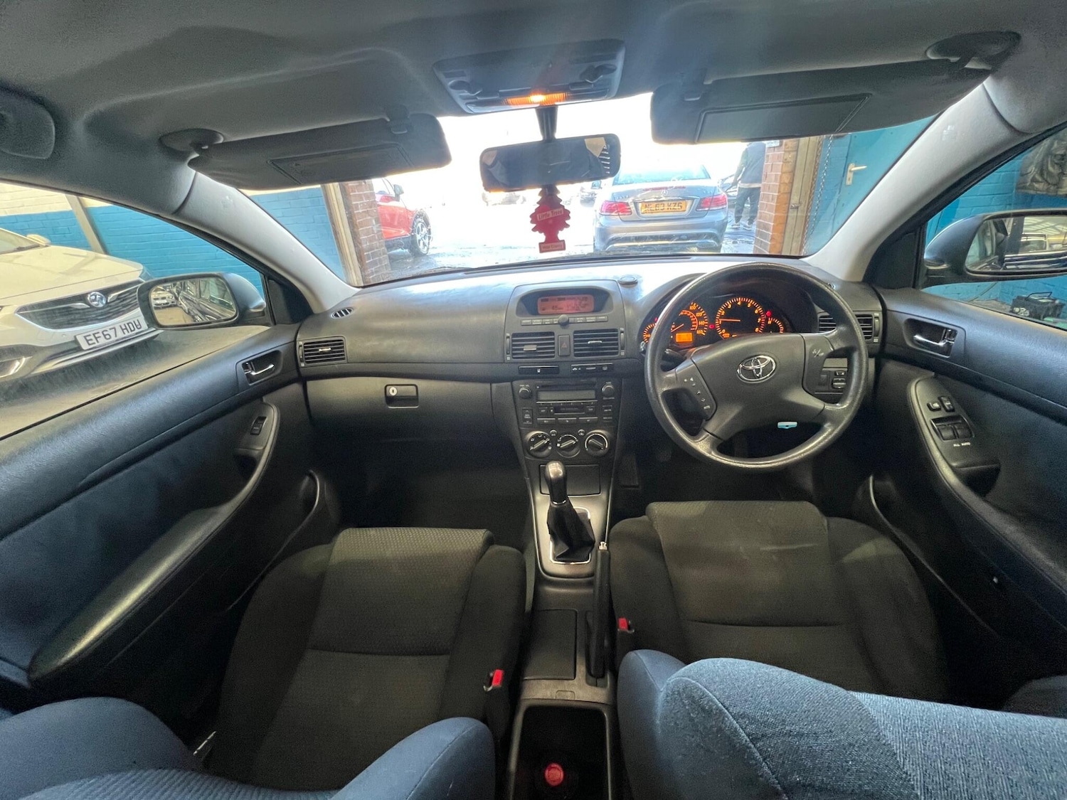 Used Toyota Avensis 2004 for sale - 77351816: Photo 23