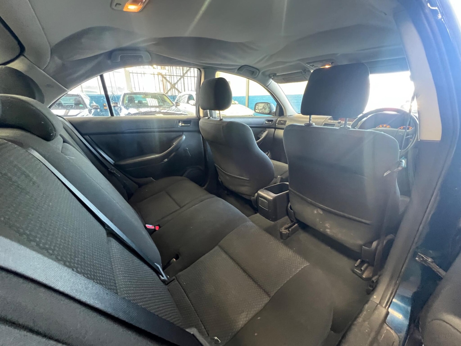 Used Toyota Avensis 2004 for sale - 77351816: Photo 24