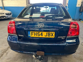 Used Toyota Avensis 2004 for sale - 77351816: Photo