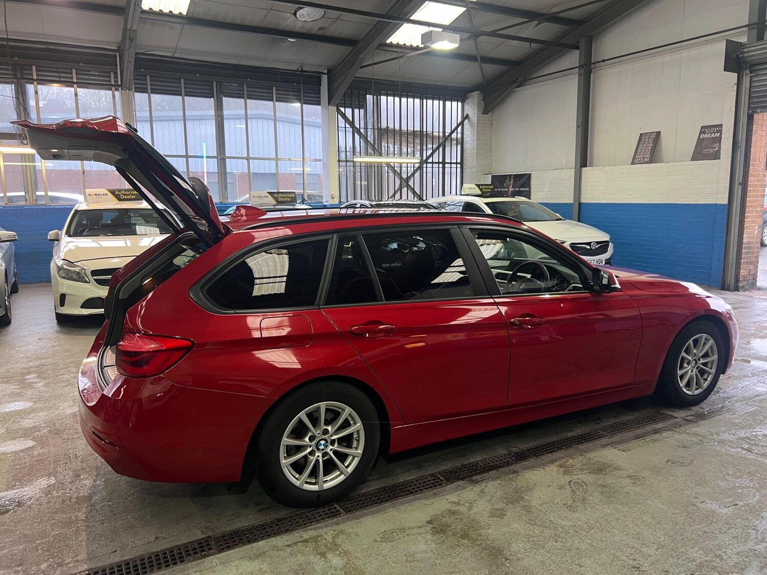 Used BMW 3 Series 2016 for sale - 77573962: Photo 16