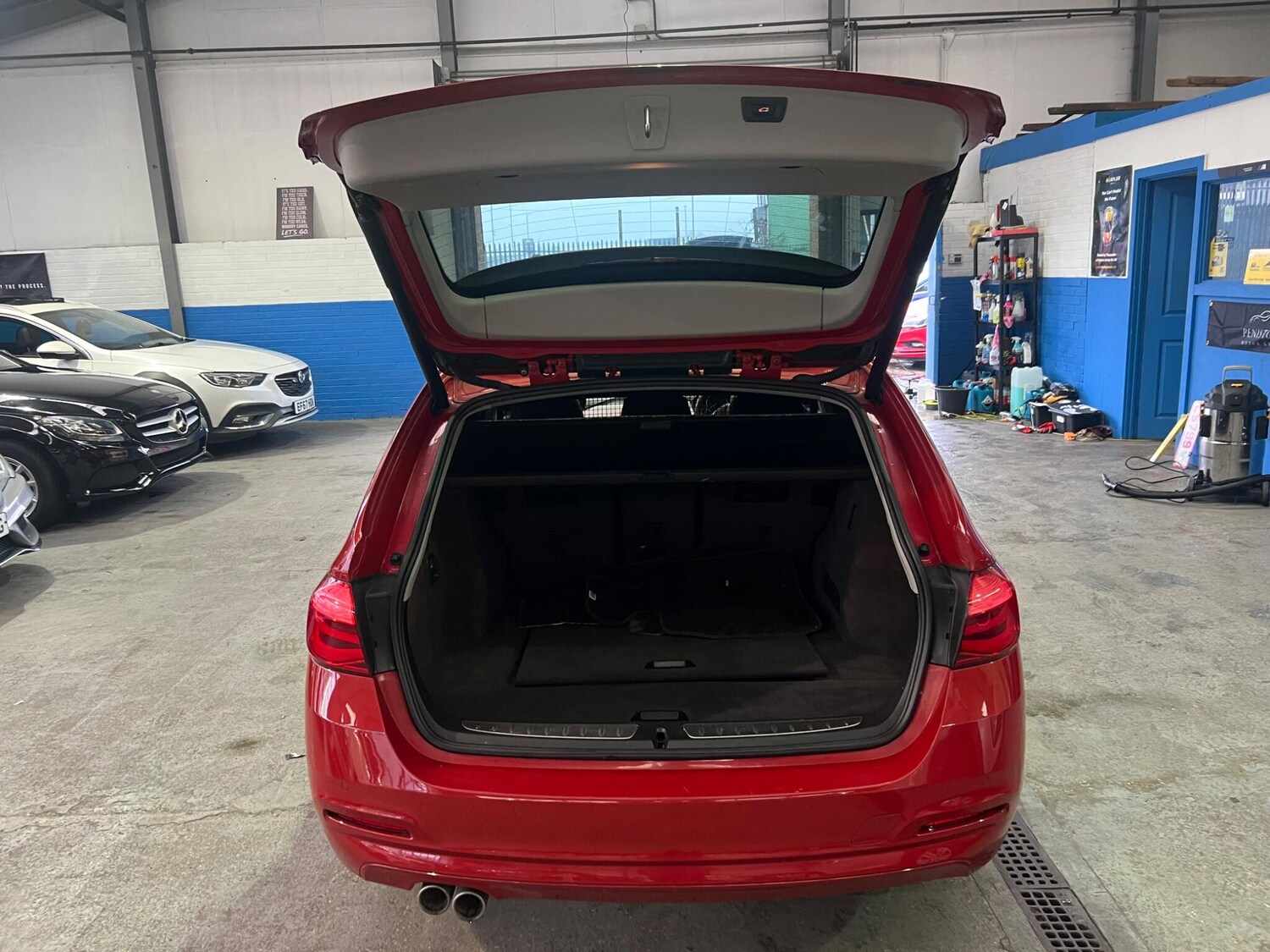 Used BMW 3 Series 2016 for sale - 77573962: Photo 27