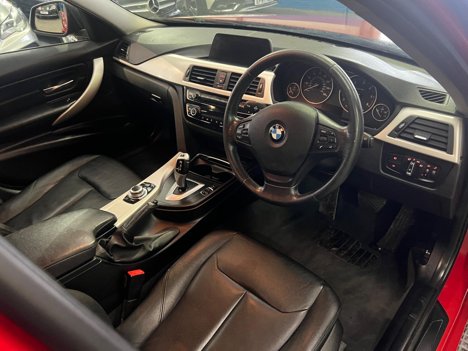 Used BMW 3 Series 2016 for sale - 77573962: Photo 41