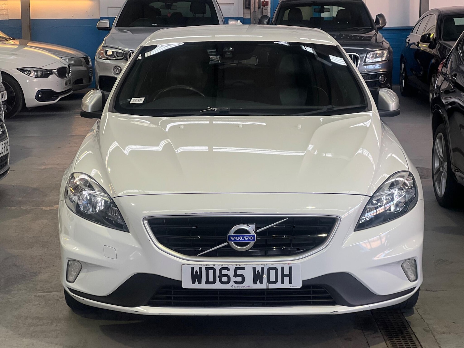 Used Volvo V40 2015 for sale - 77314850: Photo 2