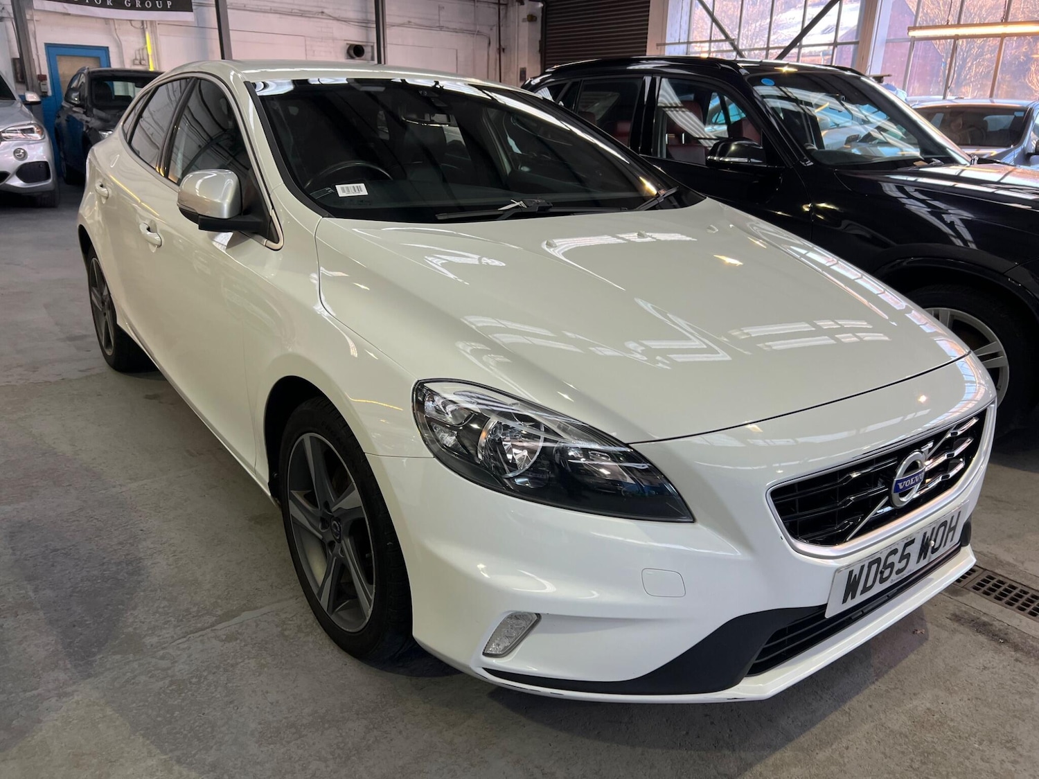 Used Volvo V40 2015 for sale - 77314850: Photo 5
