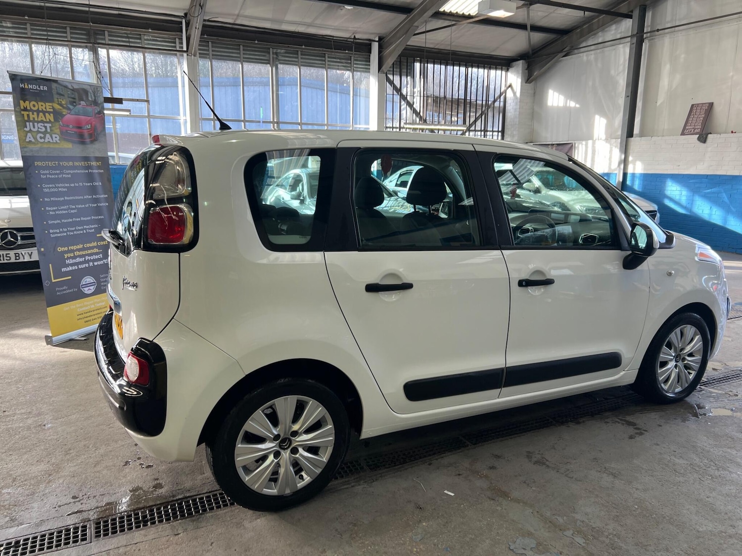 Used Citroen C3 Picasso 2013 for sale - 77565111: Photo 11