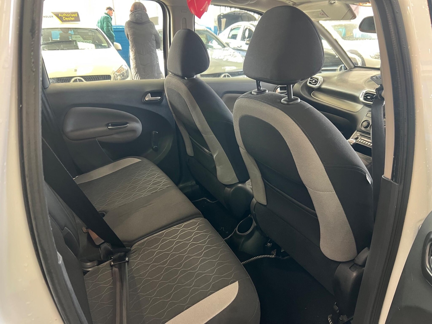 Used Citroen C3 Picasso 2013 for sale - 77565111: Photo 18