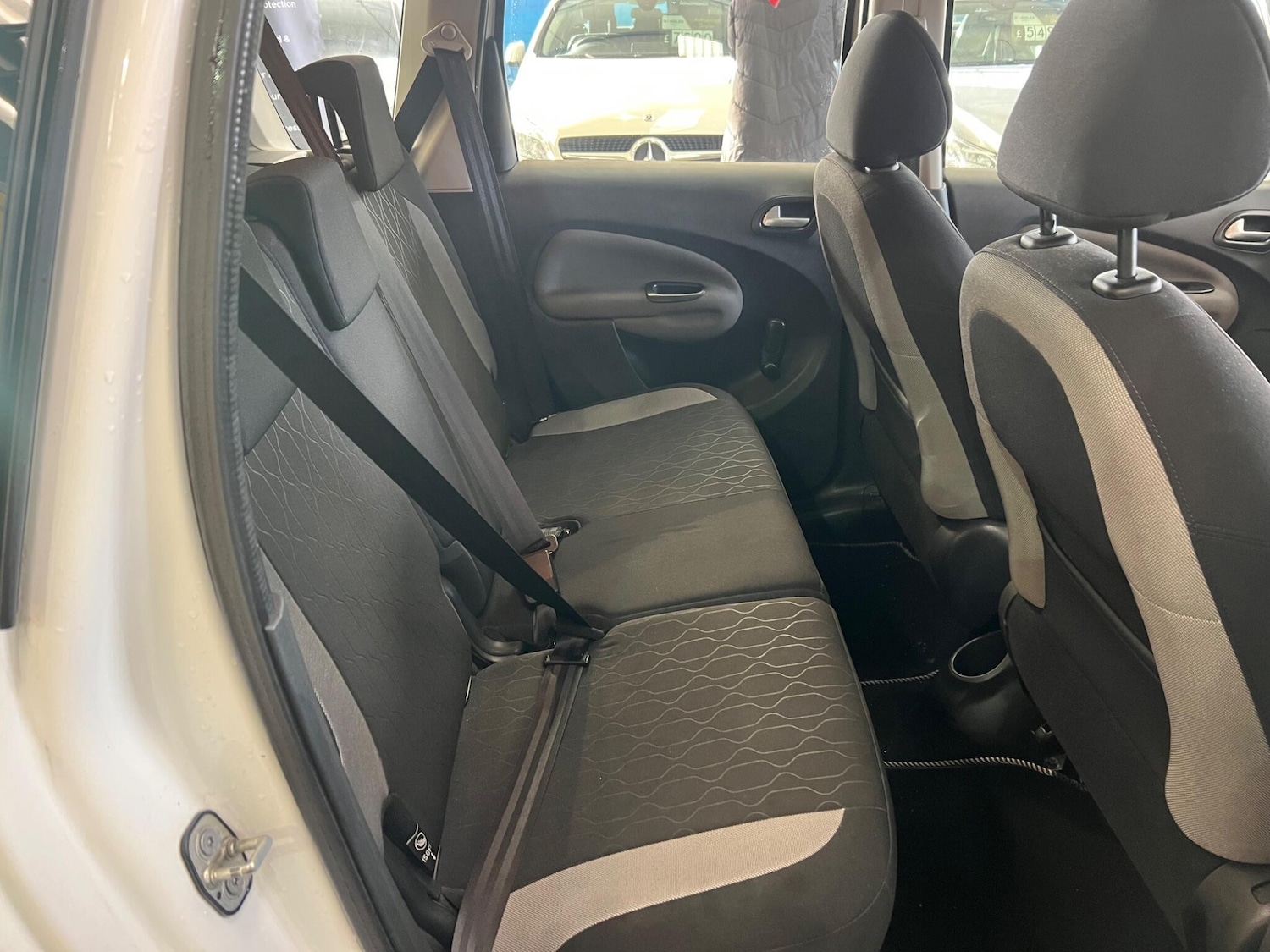 Used Citroen C3 Picasso 2013 for sale - 77565111: Photo 19