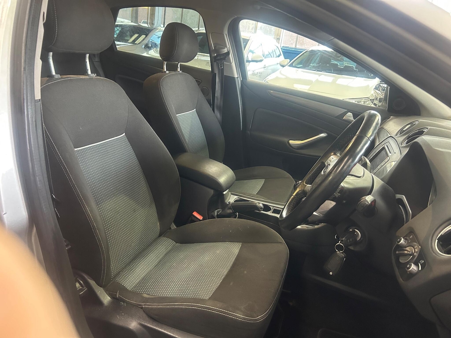 Used Ford Mondeo for sale - 77230125: Photo 11