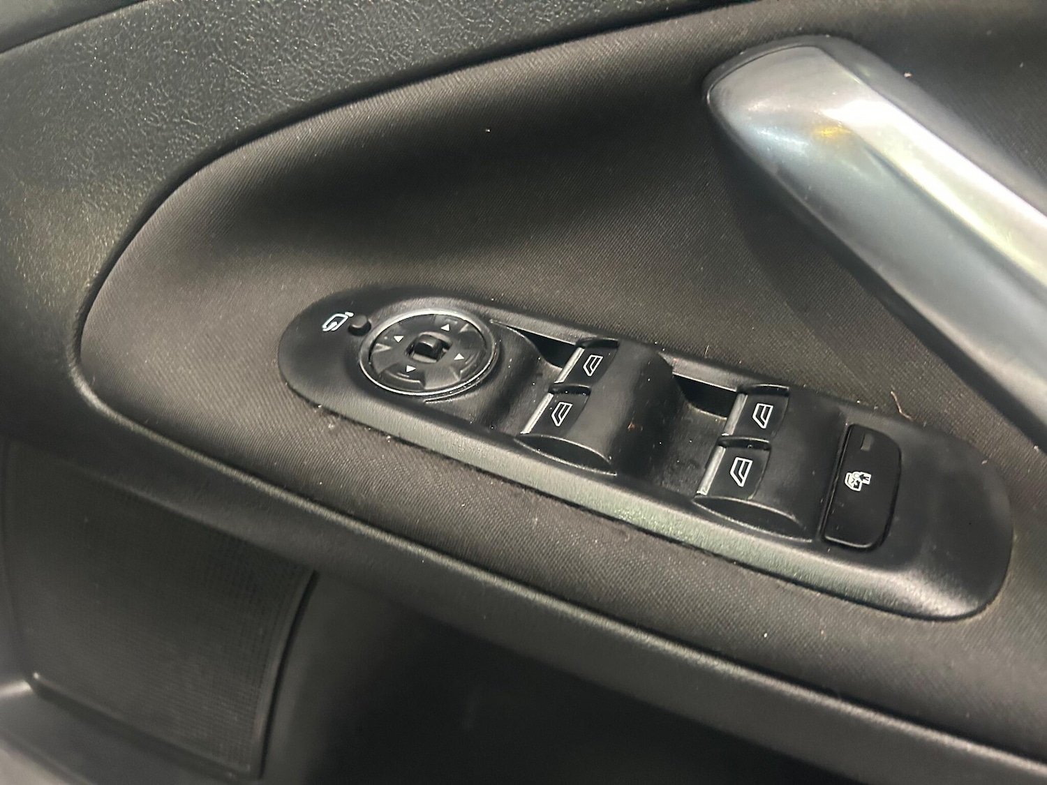 Used Ford Mondeo for sale - 77230125: Photo 18