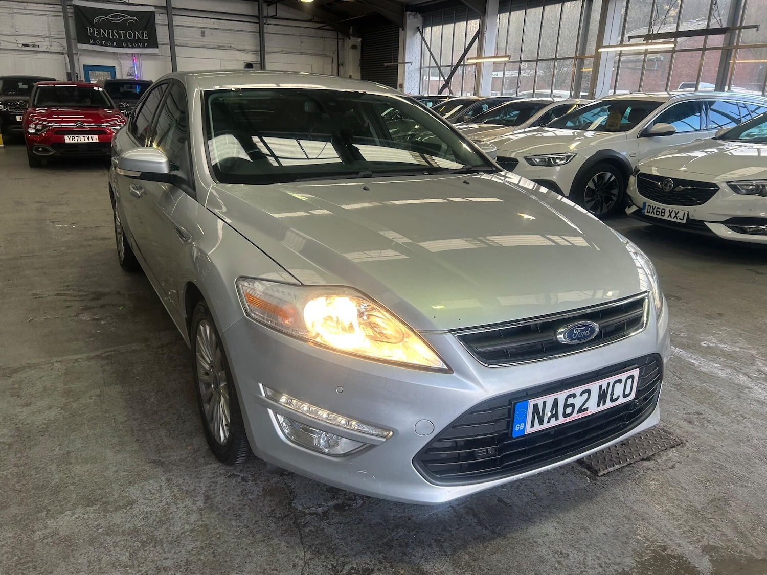 Used Ford Mondeo for sale - 77230125: Photo 2