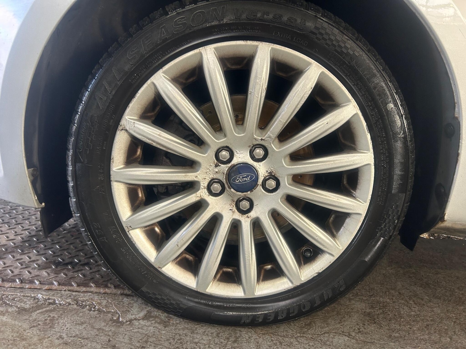 Used Ford Mondeo for sale - 77230125: Photo 32