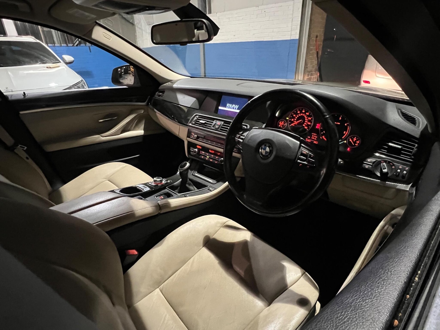 Used BMW 5 Series 2010 for sale - 77029331: Photo 11