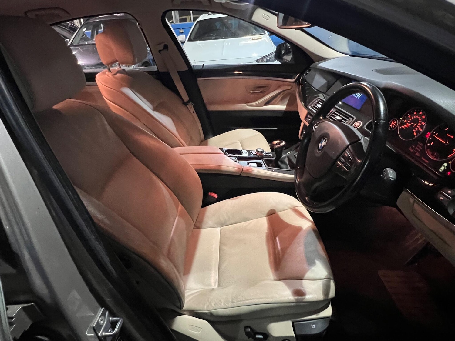 Used BMW 5 Series 2010 for sale - 77029331: Photo 12