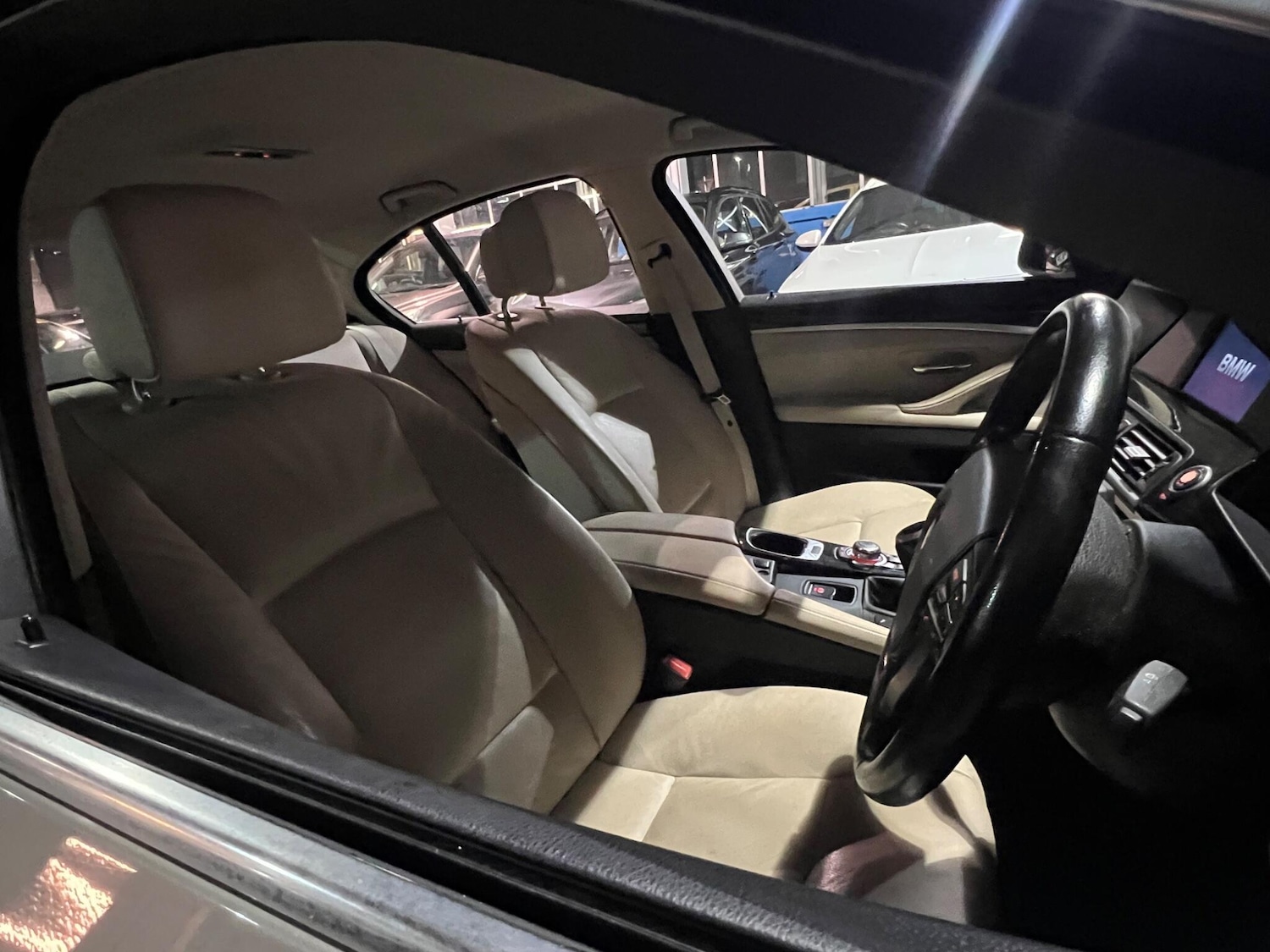 Used BMW 5 Series 2010 for sale - 77029331: Photo 14