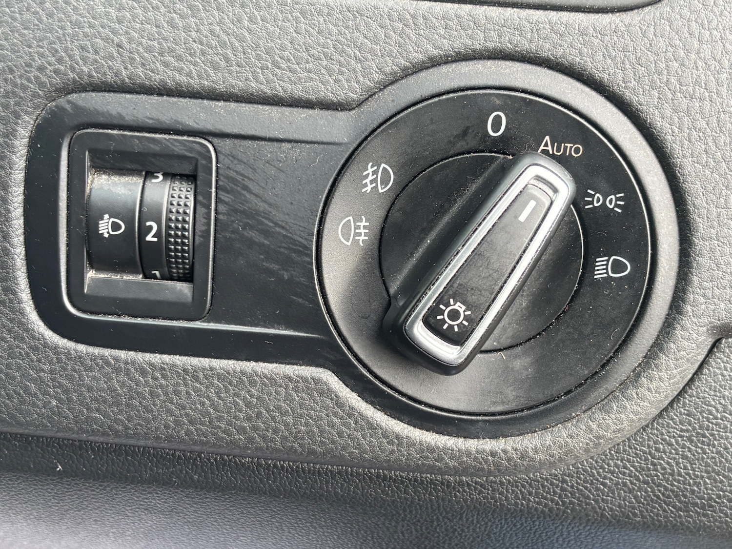 Used Volkswagen Polo 2017 for sale - 76444296: Photo 15