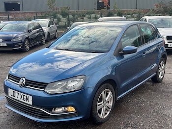 Used Volkswagen Polo 2017 for sale - 76444296: Photo