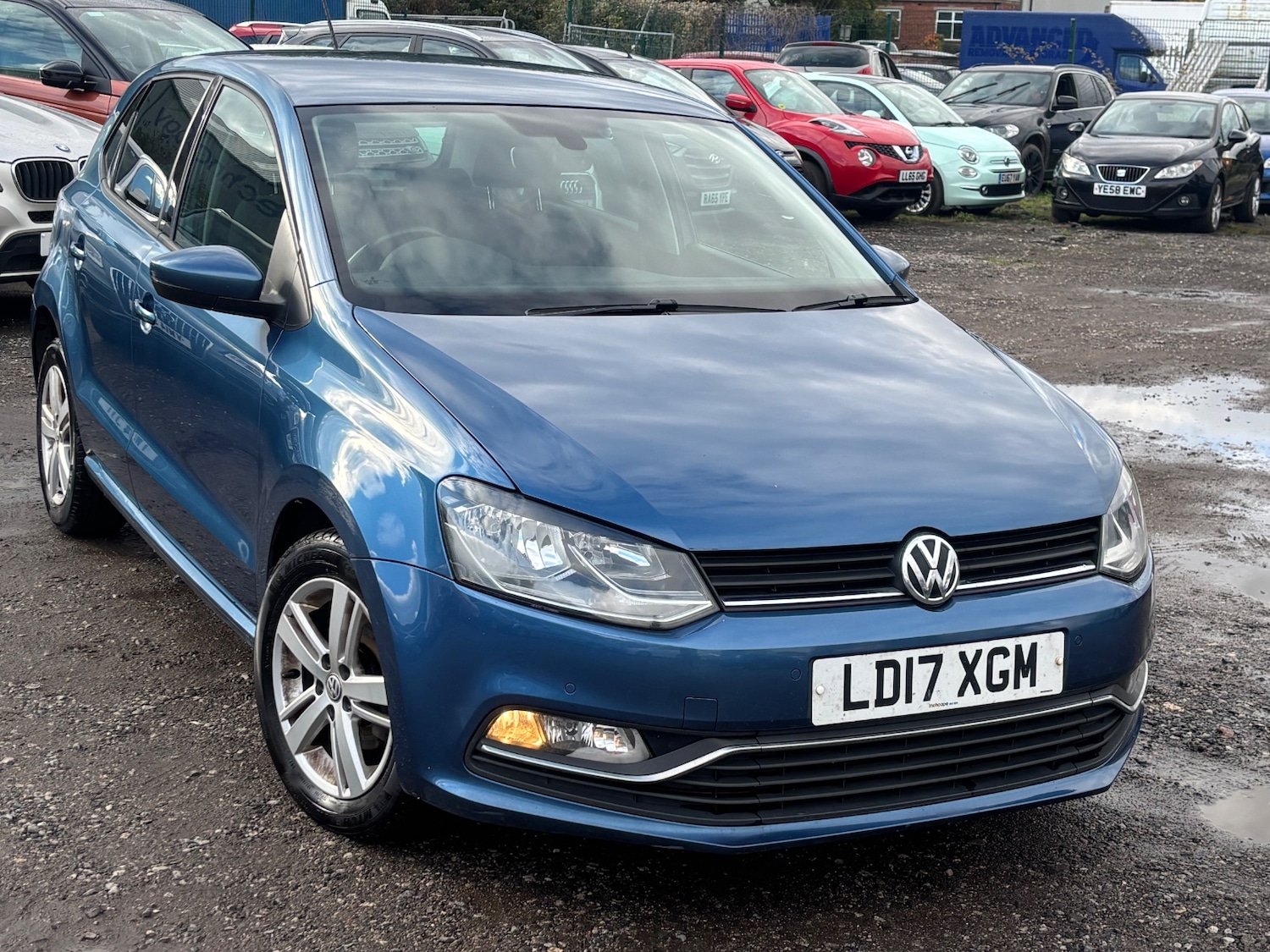 Used Volkswagen Polo 2017 for sale - 76444296: Photo 3