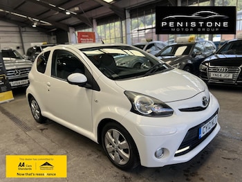 Used Toyota AYGO 2012 for sale - 79508894: Photo