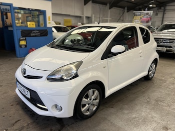 Used Toyota AYGO 2012 for sale - 79508894: Photo