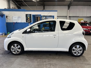 Used Toyota AYGO 2012 for sale - 79508894: Photo