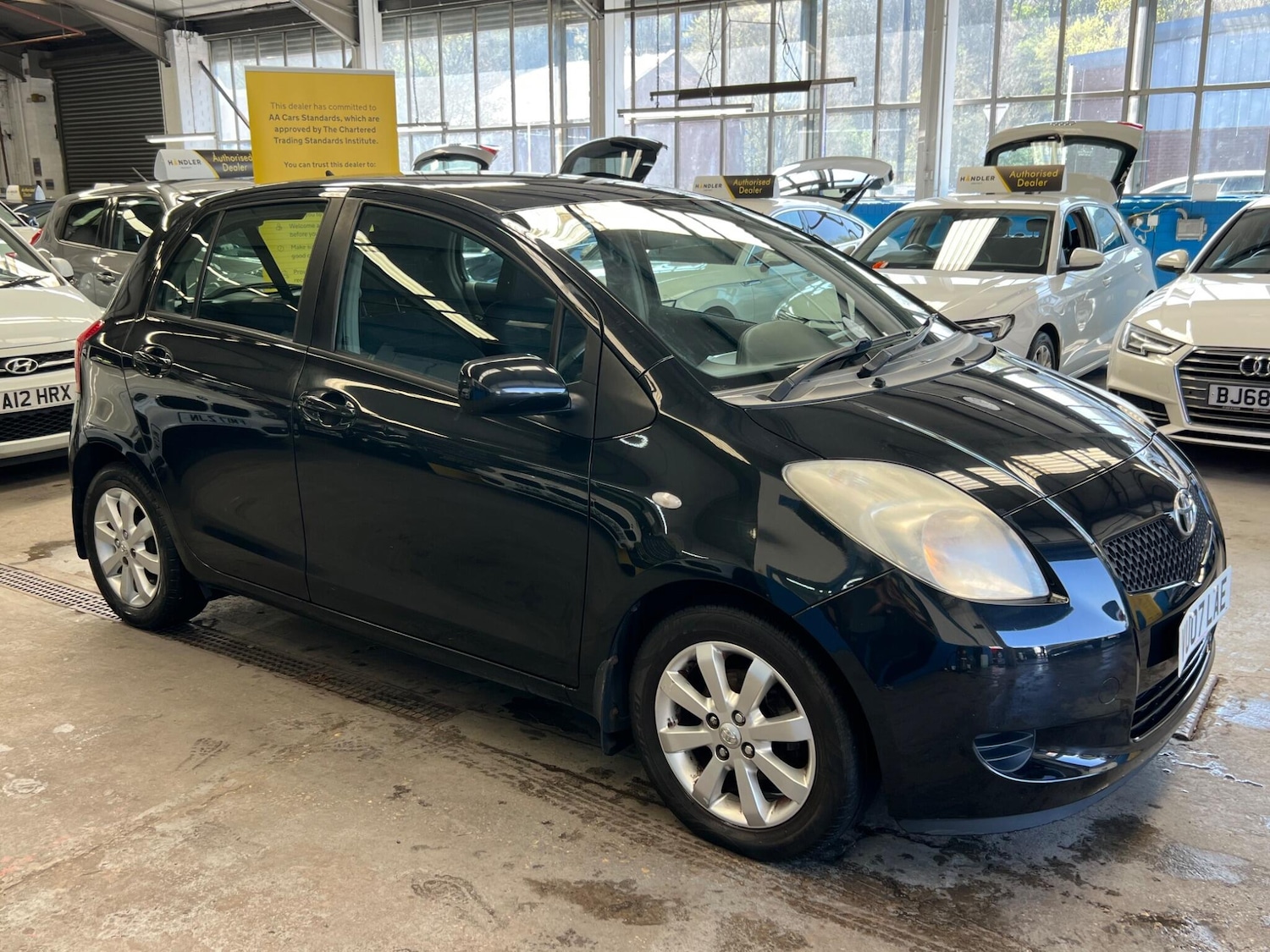 Used Toyota Yaris 2007 for sale - 78170286: Photo 12