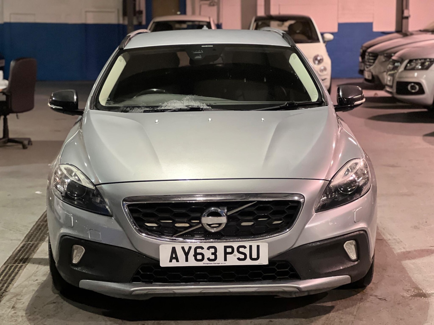 Used Volvo V40 Cross Country 2013 for sale - 76912728: Photo 2