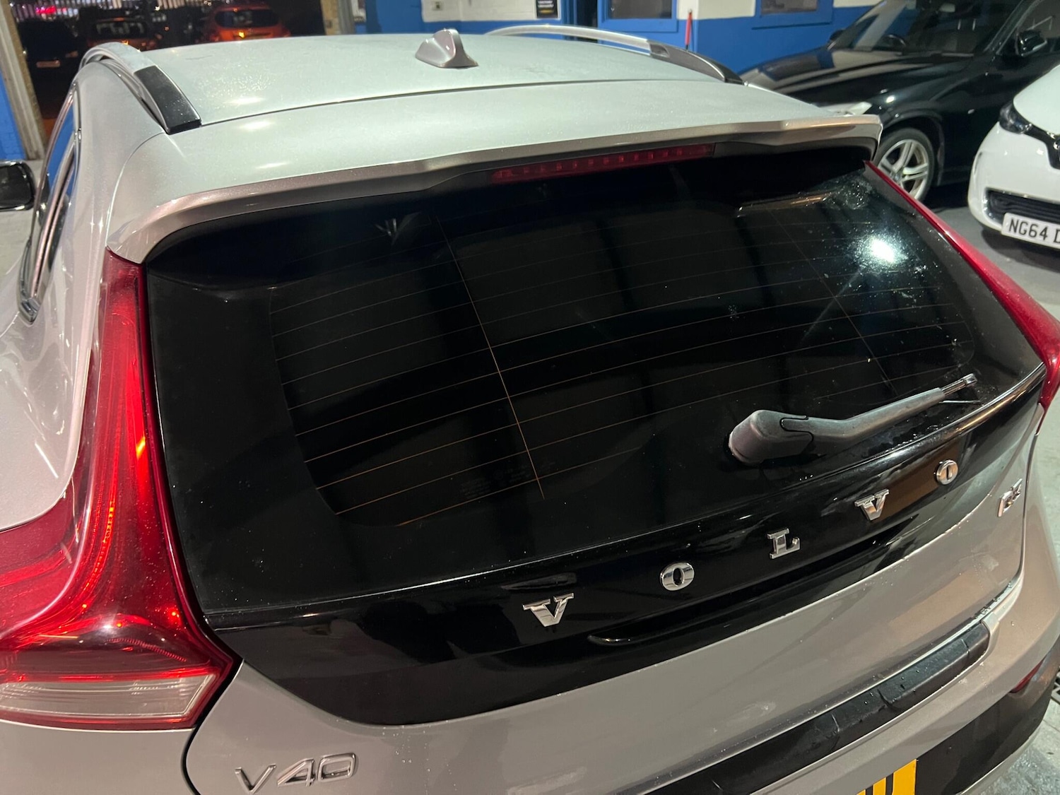 Used Volvo V40 Cross Country 2013 for sale - 76912728: Photo 37