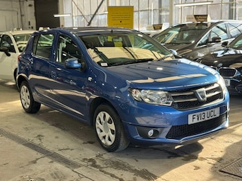 Used Dacia Sandero 2013 for sale - 78127526: Photo