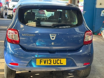 Used Dacia Sandero 2013 for sale - 78127526: Photo