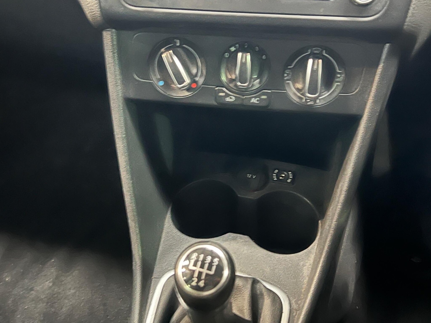 Used Volkswagen Polo 2012 for sale - 76855906: Photo 10