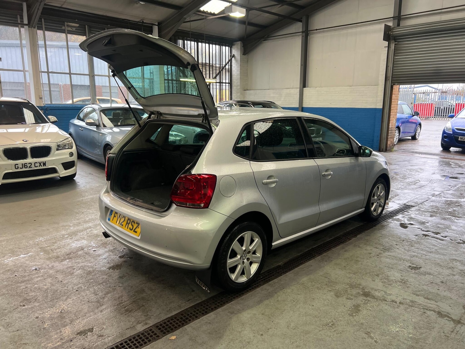 Used Volkswagen Polo 2012 for sale - 76855906: Photo 8