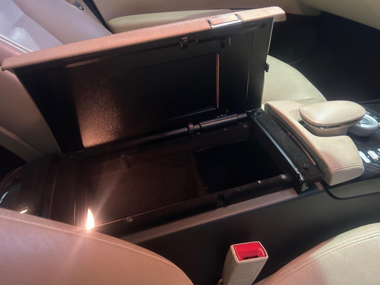 Used Mercedes-Benz S Class 2013 for sale - 77574612: Photo 32