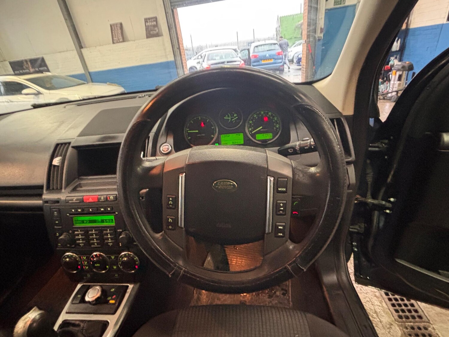 Used Land Rover Freelander 2009 for sale - 77478943: Photo 18