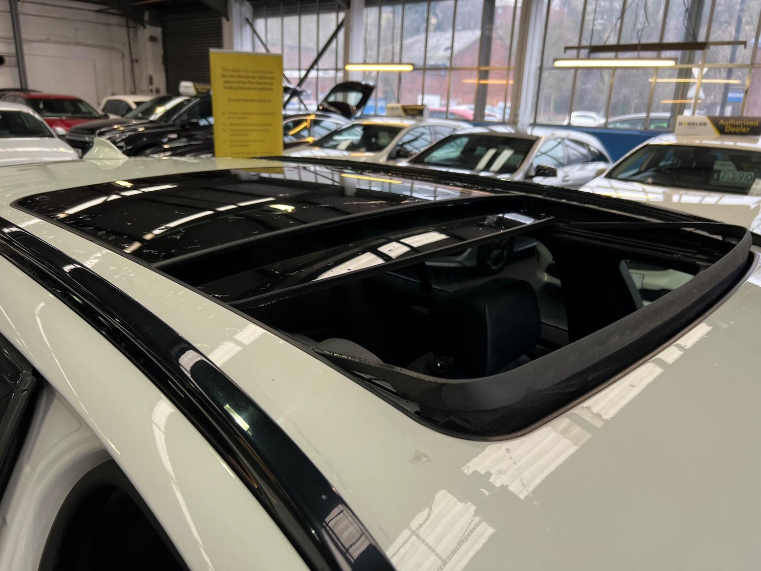 Used BMW 5 Series 2012 for sale - 77425527: Photo 35