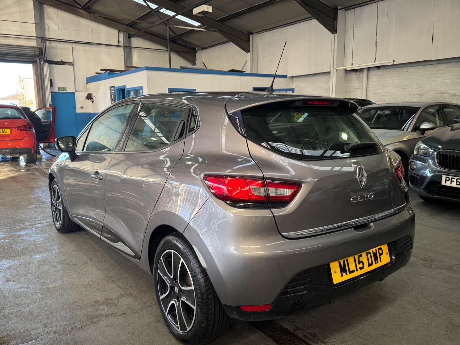 Used Renault Clio 2015 for sale - 77163200: Photo 7