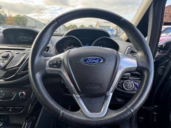 Used Ford B-MAX 2013 for sale - 76246885: Photo 16