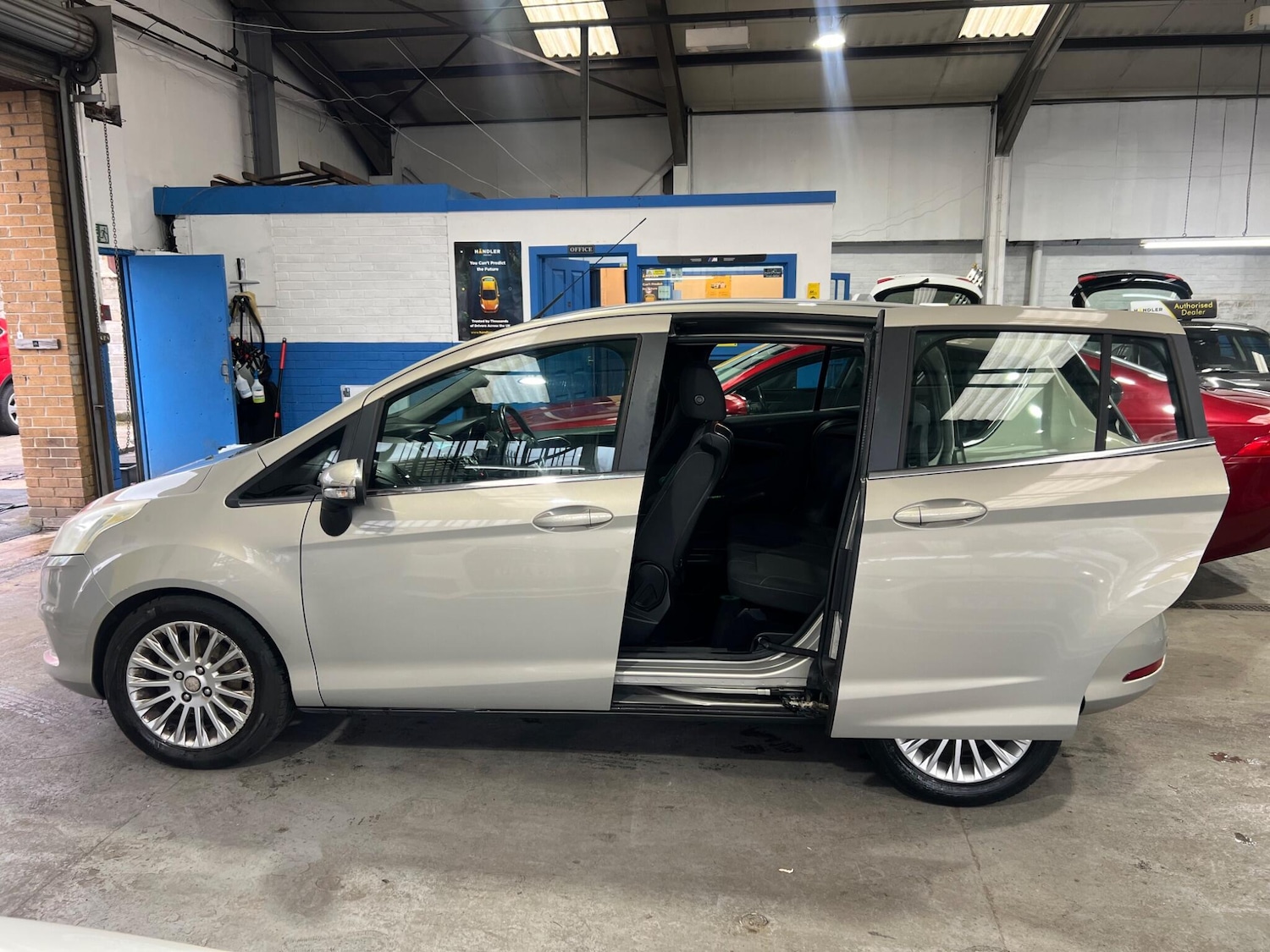 Used Ford B-MAX for sale - 78204032: Photo 10