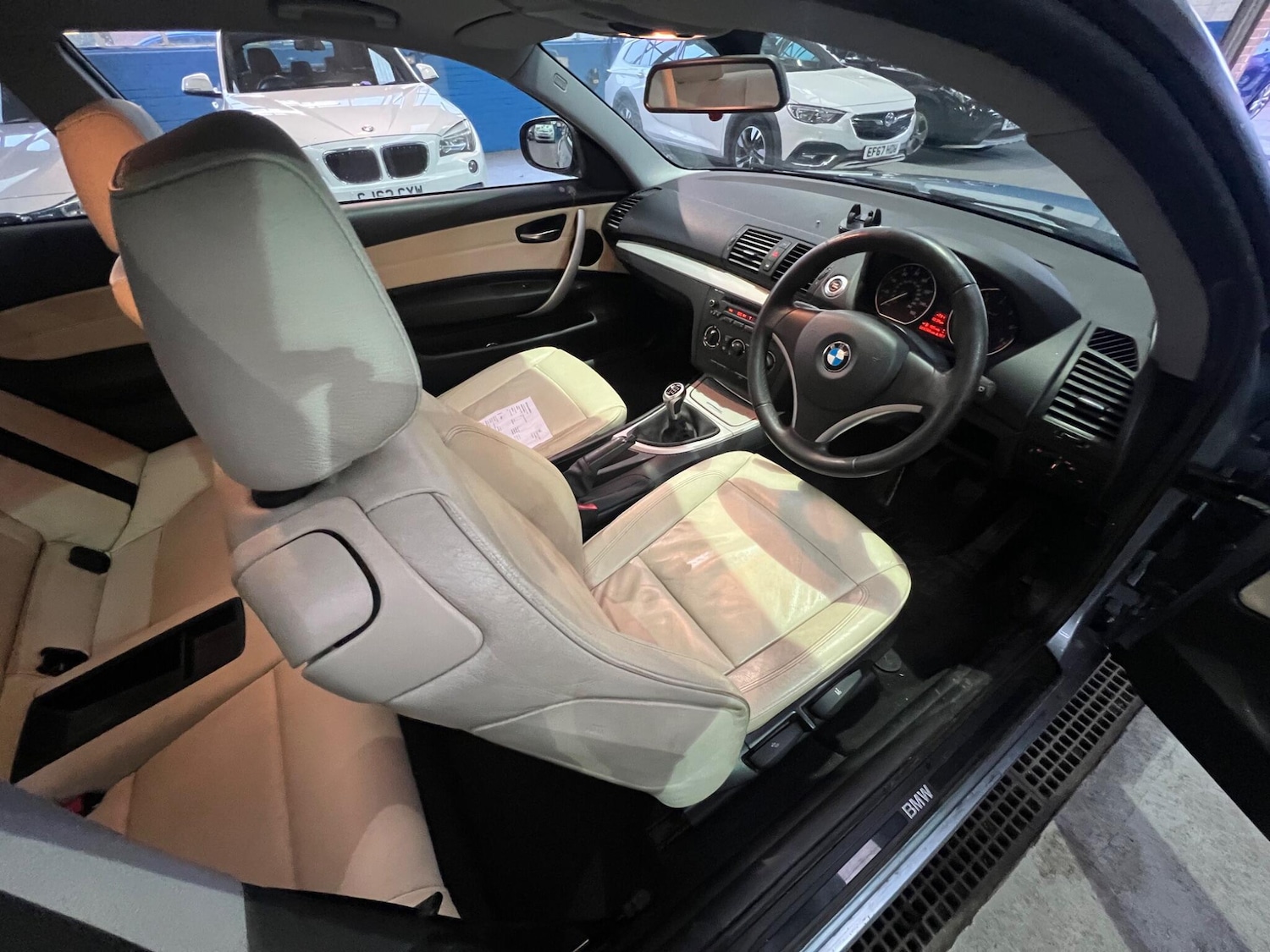 Used BMW 1 Series 2009 for sale - 76759368: Photo 19