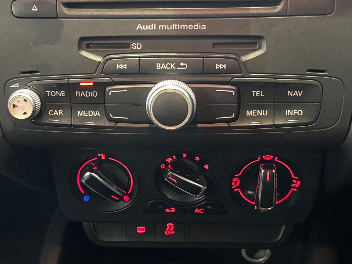 Used Audi A1 2013 for sale - 76765597: Photo 22