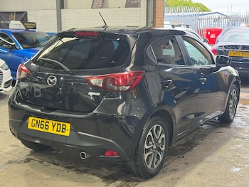 Used Mazda Mazda2 2016 for sale - 78292338: Photo