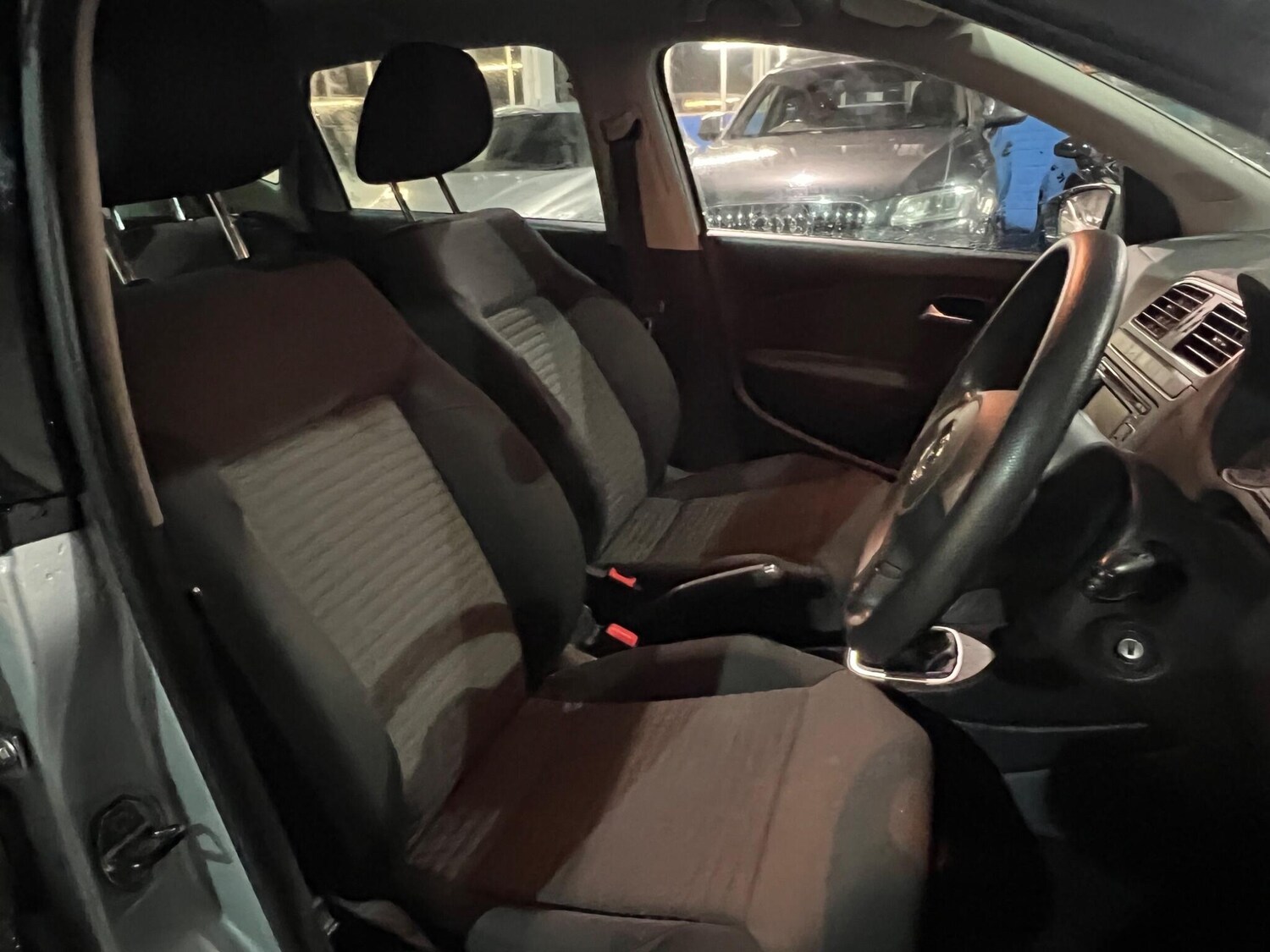 Used Volkswagen Polo 2014 for sale - 77057360: Photo 22