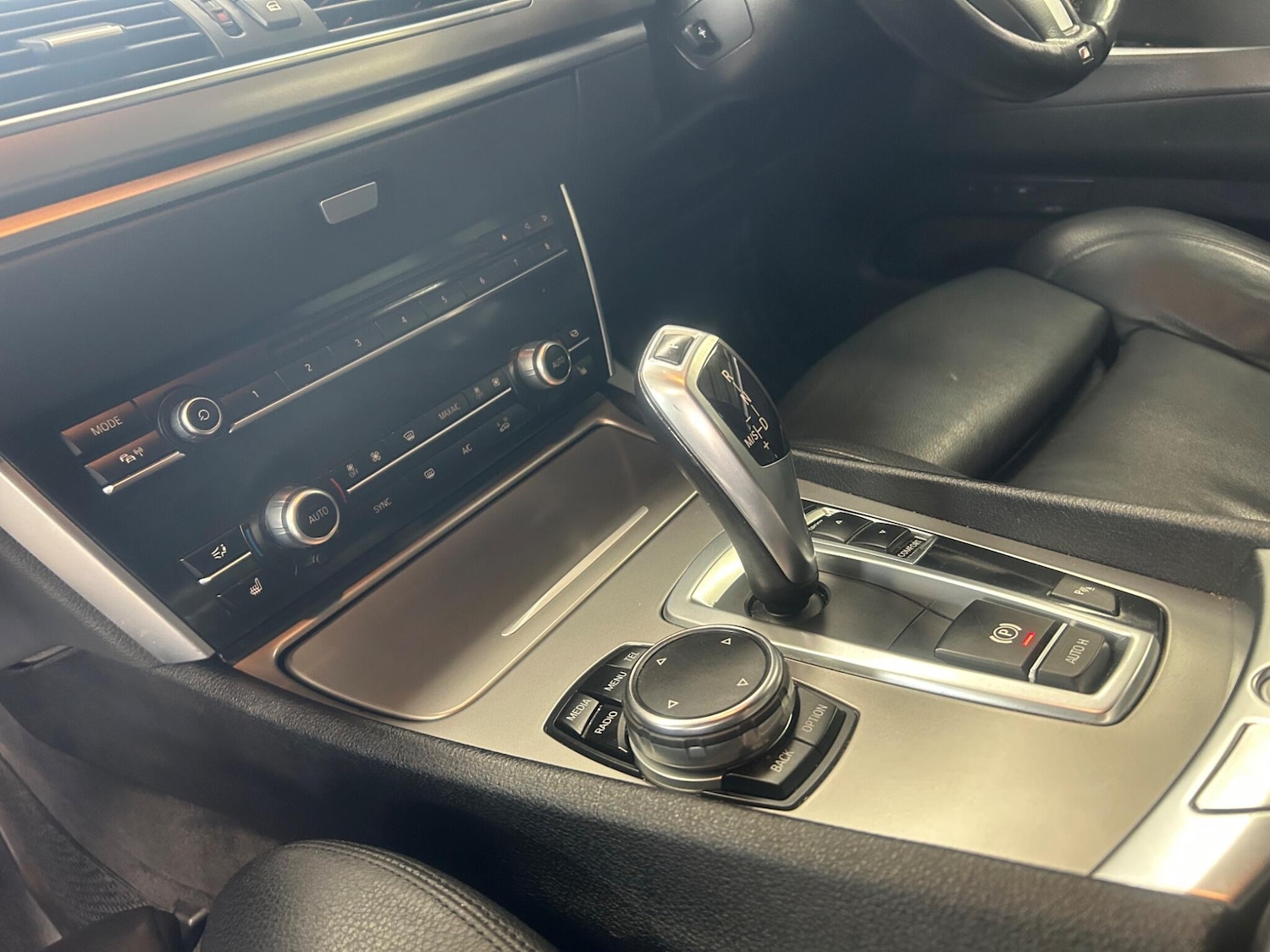 Used BMW 5 Series 2015 for sale - 77587216: Photo 18