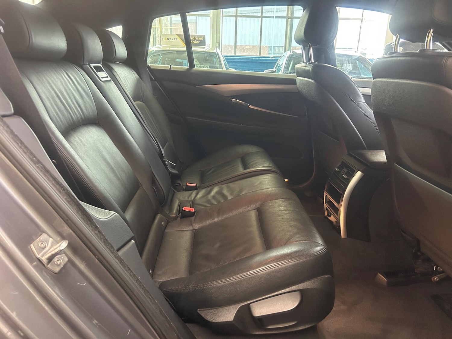 Used BMW 5 Series 2015 for sale - 77587216: Photo 23