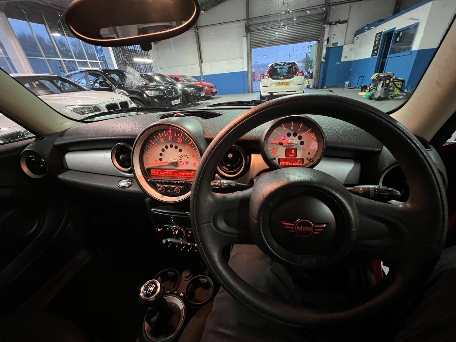 Used MINI Hatch 2010 for sale - 76619866: Photo 16