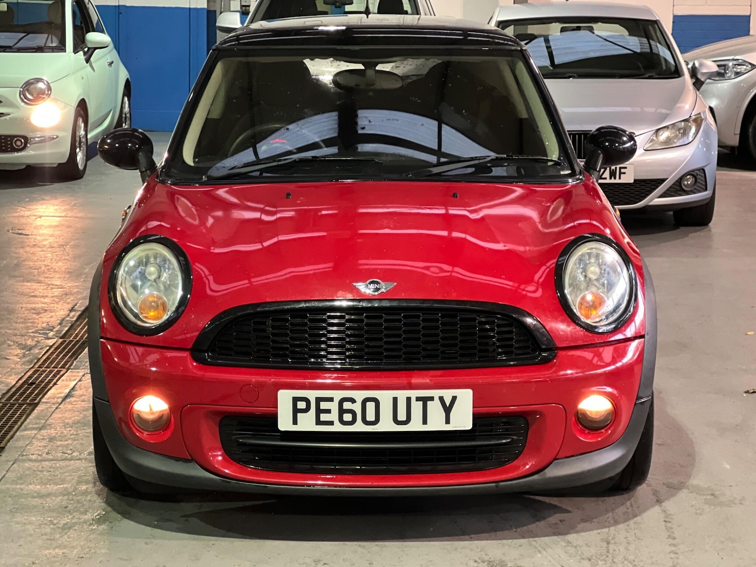 Used MINI Hatch 2010 for sale - 76619866: Photo 2