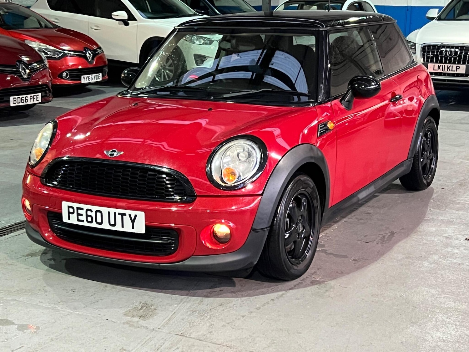 Used MINI Hatch 2010 for sale - 76619866: Photo 3