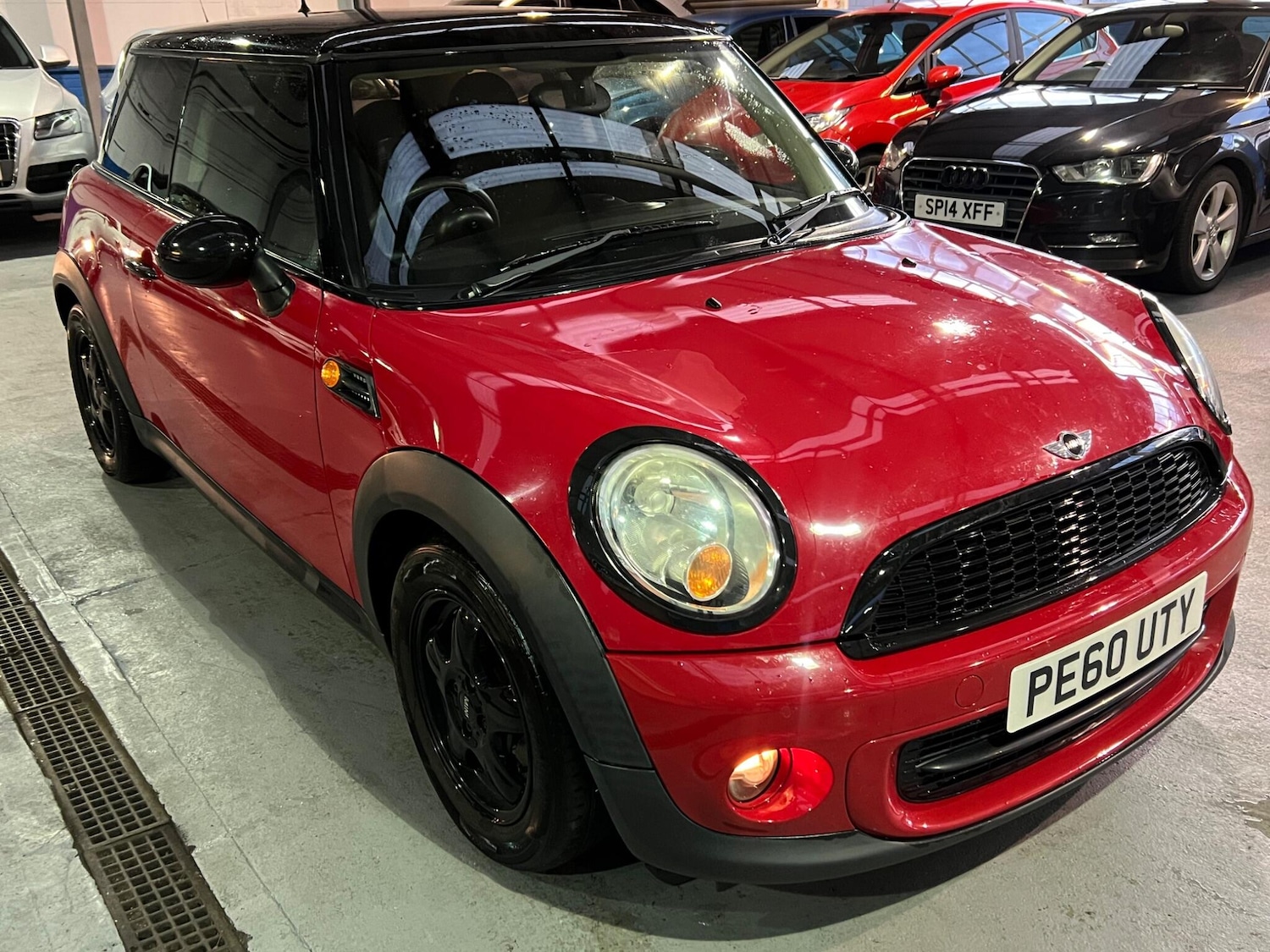 Used MINI Hatch 2010 for sale - 76619866: Photo 5