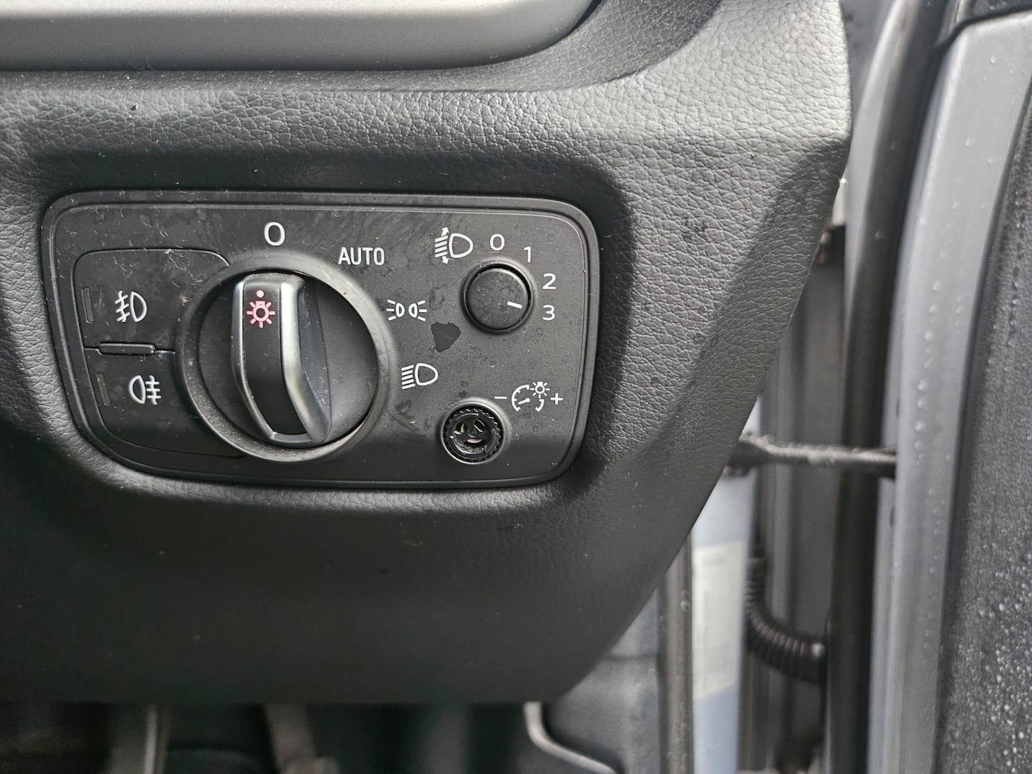 Used Audi A3 2015 for sale - 76633710: Photo 24